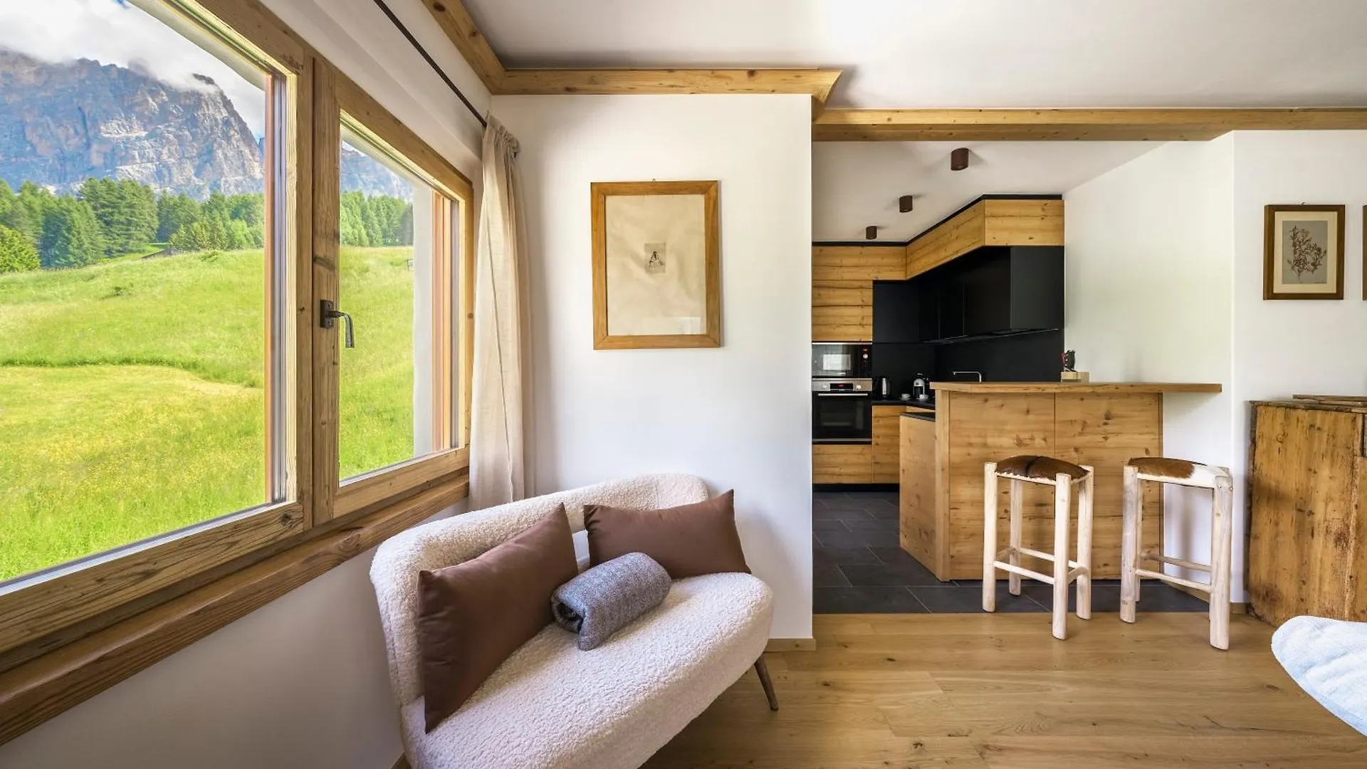 Апартаменты Chalet Belvedere - Dolomiti Skyline Кортина-д'Ампеццо Италия
